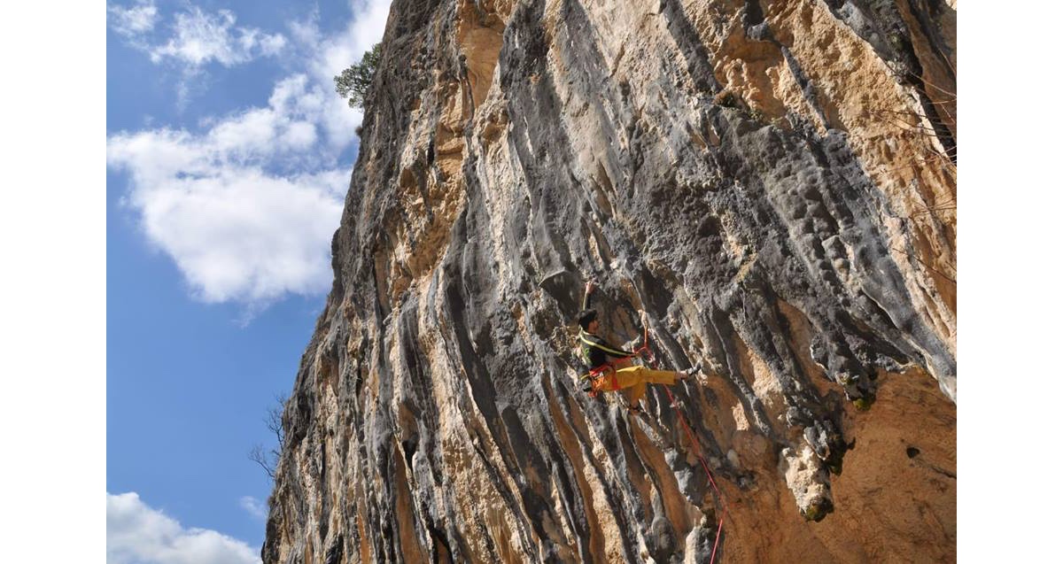 Giordano Renzani su Senza tempo (7c+)