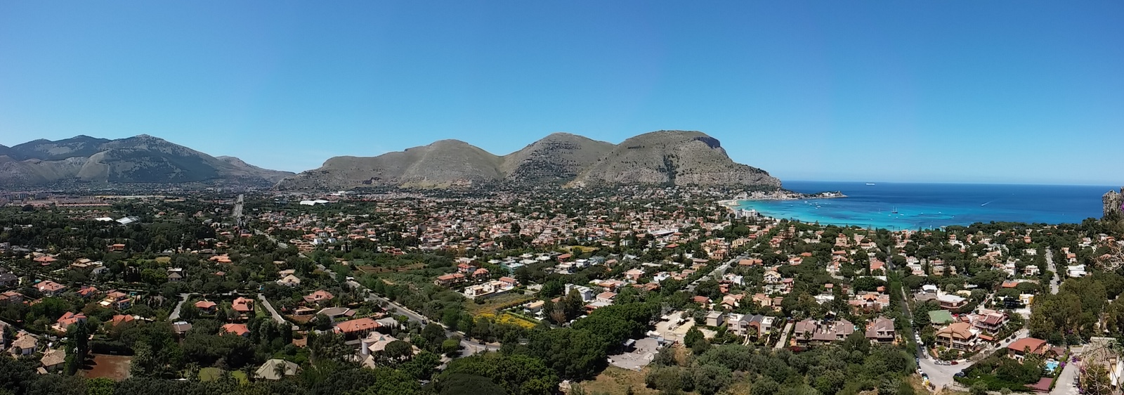 Valdesi - Vista dalla Via del Bunker