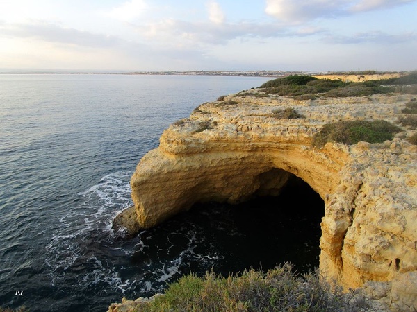 Contrada Concerie - Grotte Naturali