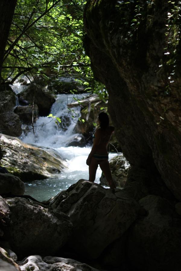 Pretara - Sasso del Ghiro: il torrente Ruzzo