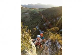 Gaia Rossetti e Lorenzo Rossetti all'uscita della Cresta Sud Ovest (3a)