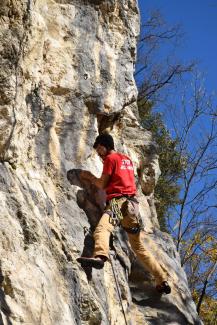 Filippo su Stivale zavorrato (5c+)