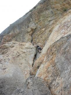 Irene Forcellini su La tana dell'animaletto (6a/6a+)