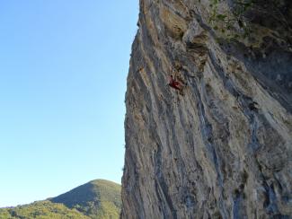 Andrea D'Addazio su Dragon (8a+)