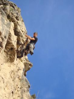 Andrea su Pietro Pacciani route (6a+)